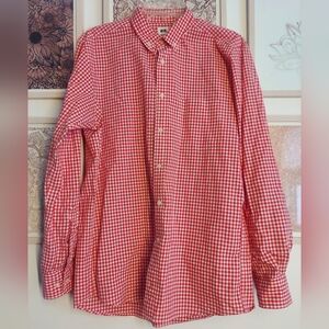 ☂️3/$30. Uniqlo men's dress shirt, size medium, Red Plaid